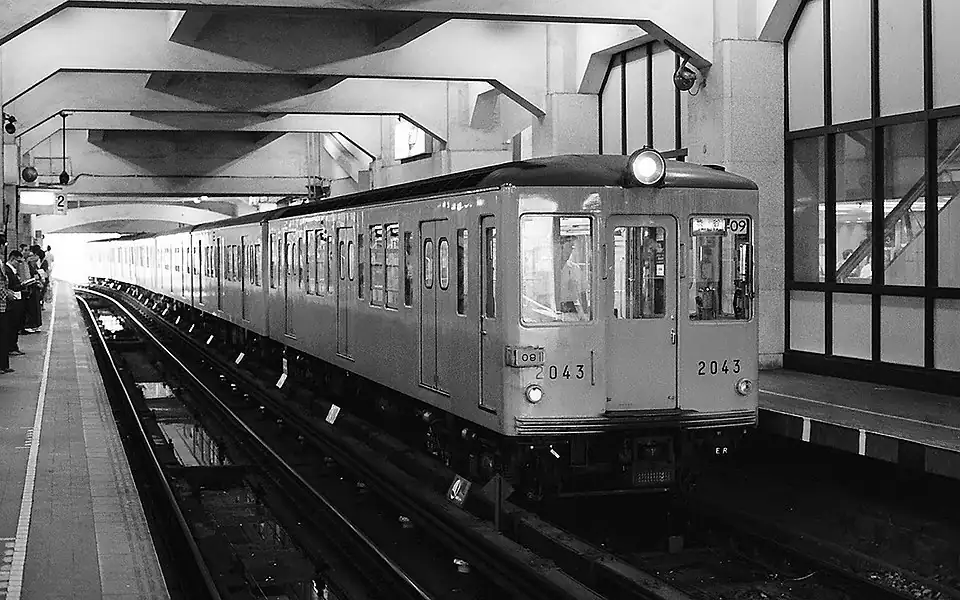 1977年、渋谷駅の銀座線